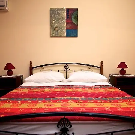 Apartament In With Balcony, Air Conditioning, Wi-fi Rovinj